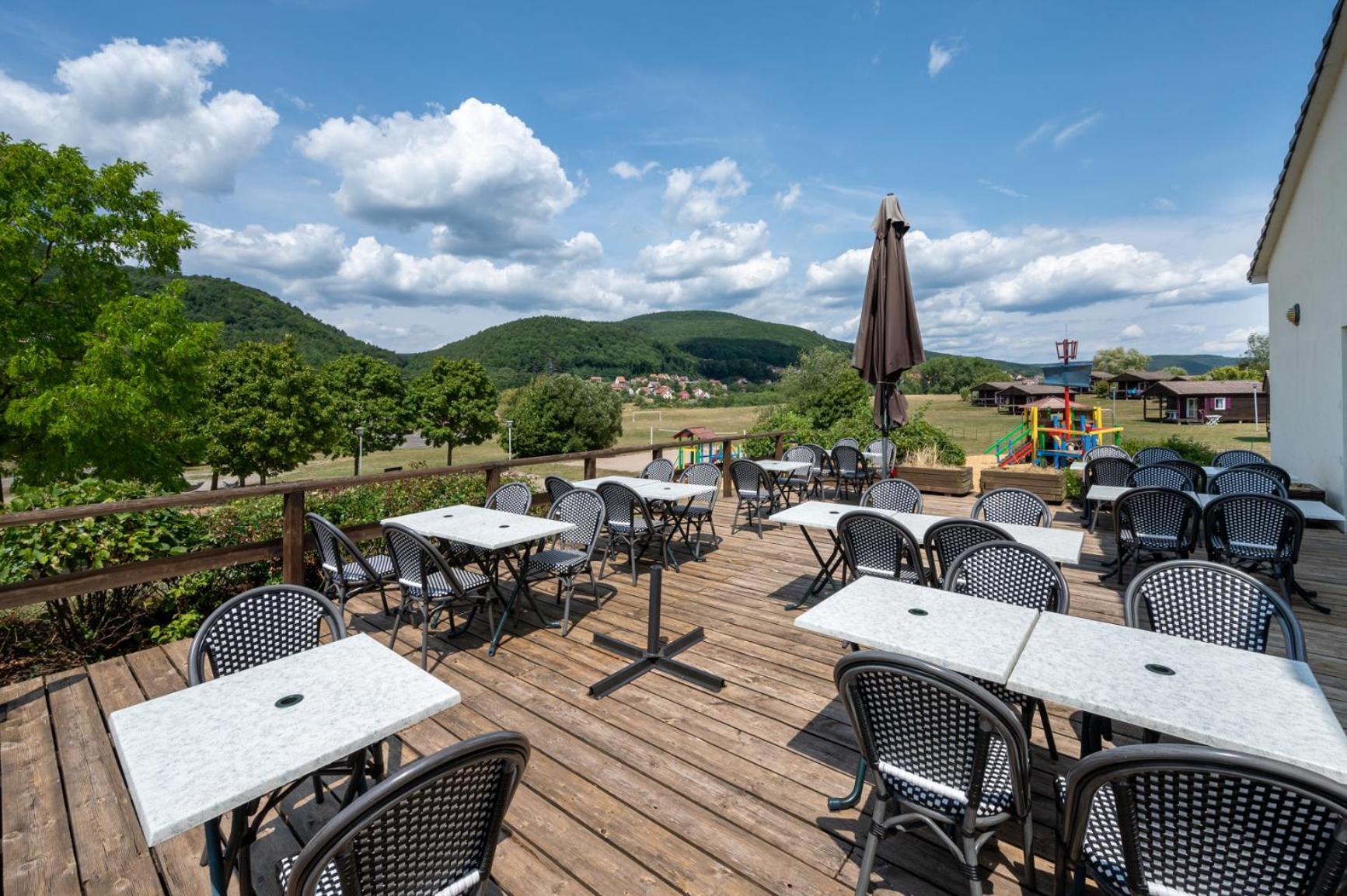 Camping Les Vosges Du Nord Oberbronn 외부 사진